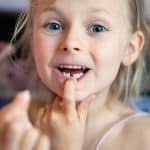 Mliječni zubi kod djece – rast i ispadanje