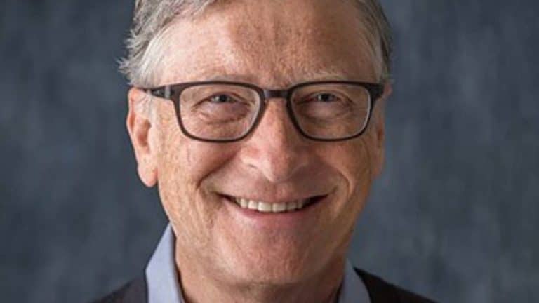 Bill Gates Smatra Da Pametni Mobiteli Trebaju Biti Zamijenjeni Elektronskim